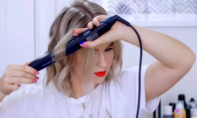 How to Curl Short Hair with Flat Iron- Best Tips for Quick Results